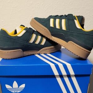 Adidas Men's Dark Green and Yellow Sneakers